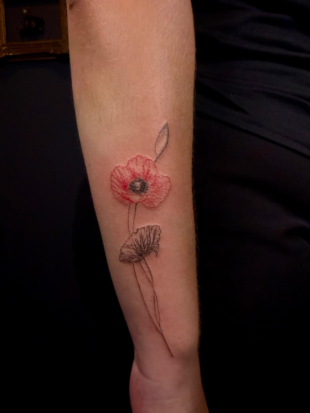 Tatouage fineline à Bienne – trait fin, lignes précises et designs minimalistes